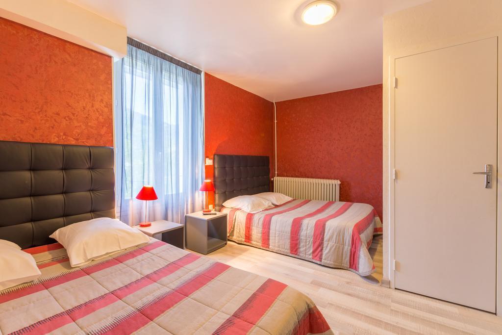 Alp'Hotel Voreppe Phòng bức ảnh